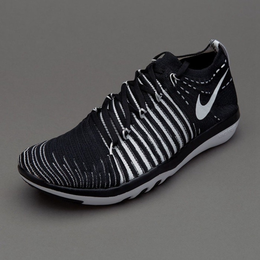 Nike Free Transform Flyknit Size 9